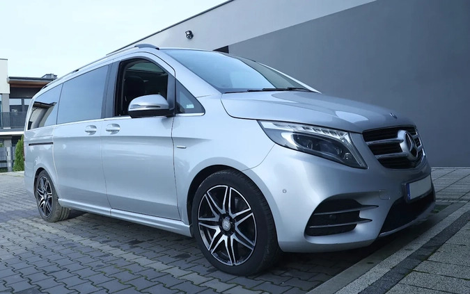 Mercedes-Benz Klasa V cena 184500 przebieg: 162000, rok produkcji 2016 z Grójec małe 121